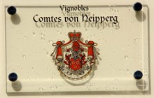 Бордо. Vignobles Comtes von Neipperg (Хозяйство Комтез фон Нейпперг)